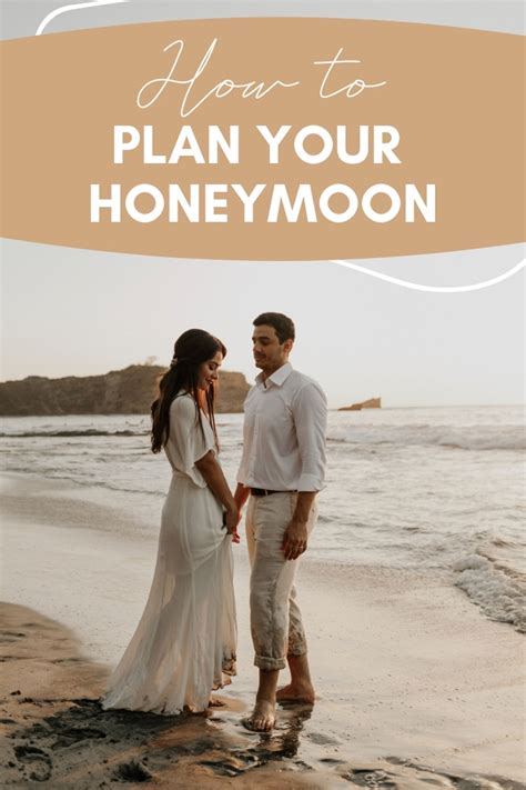 plan  dream honeymoon junebug weddings