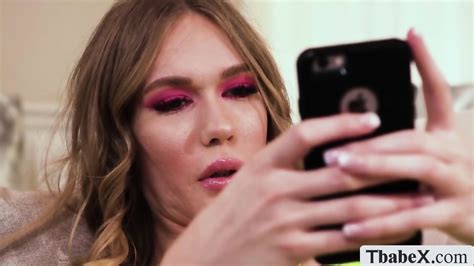 Check Out Blonde Shemale Crystal Thayer Expert Blowjob Skill