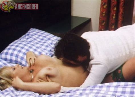 Naked Dorothea Rau In Geh Zieh Dein Dirndl Aus