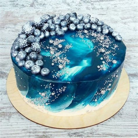 Pin by Katarzyna Landorf on Torty | Galaxy cake, Desserts, Yummy cakes