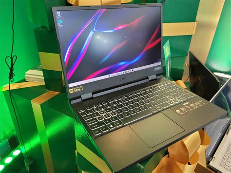 Acer launches Unbox the Holidays with Acer promo