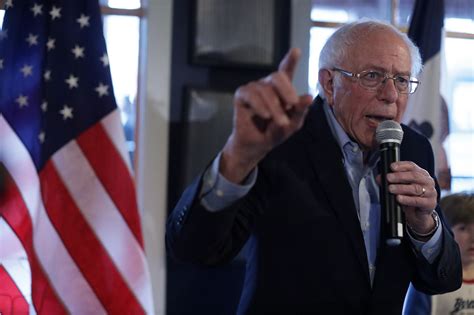 Bernie Sanders Holds 'Commanding Lead' in New Hampshire, Ahead Among ...