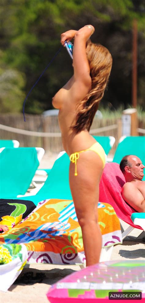 RACHEL WHITE Nude AZNude