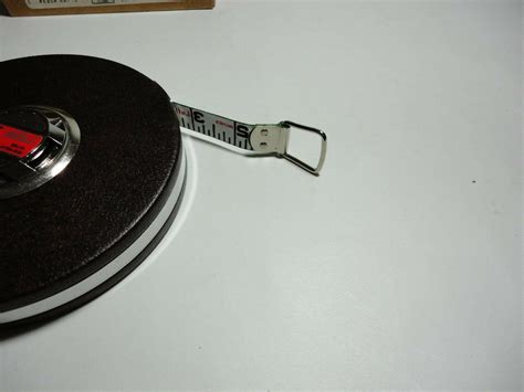 Lufkin Tape Measure 100 ft 5/8" Non-Metallic Hi-Line