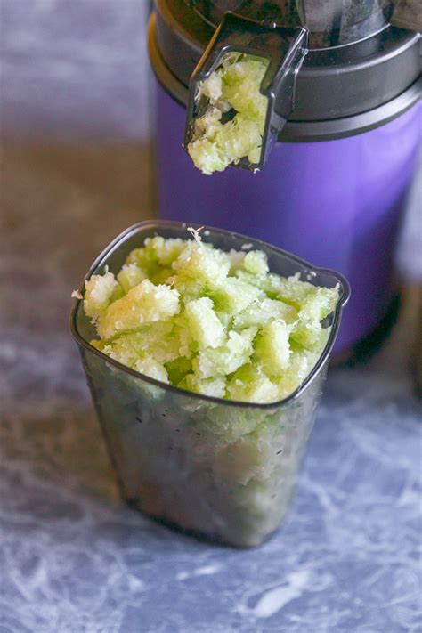 Обзор шнековой соковыжималки Kitfort KT-1129