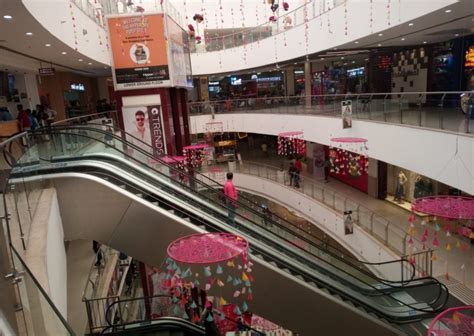 25 Best Shopping Malls In Ncr Region Delhi Noida And Gurgaon