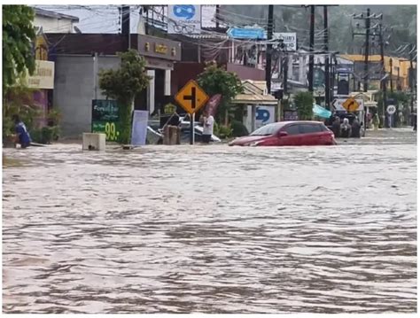 Flash floods hit Khao Lak tourist hub in Phang Nga, forcing hundreds to