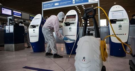 Coronavirus La France Va Imposer Une Quarantaine Aux Voyageurs En