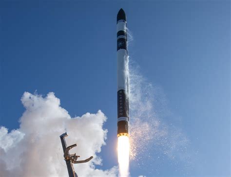 Rocket Lab Celebra El Lanzamiento Del Sat Lite N Mero Y La Puesta En