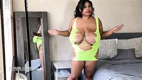 Black Bbw With Massive Tits And Cupcakes Saggy Tits Porn By Bighangingbreasts Xhamster