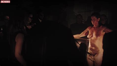 Naked Jessica Batut In La Treve