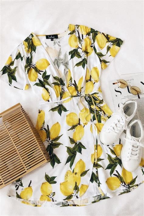 Three Cute Ways to Wear Lemon Print this Summer - College Fashion