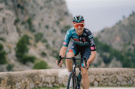 Bora Hansgrohe D Voile Son Maillot Pour La Saison