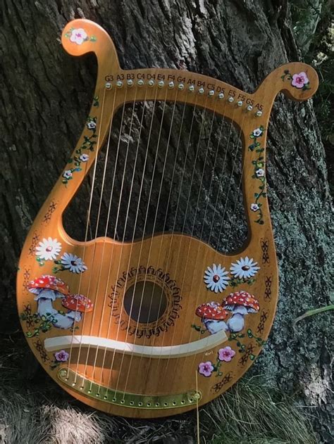 Hand Decorated Lyre Harp 16 String Grecian Mushroom And Daisy Design