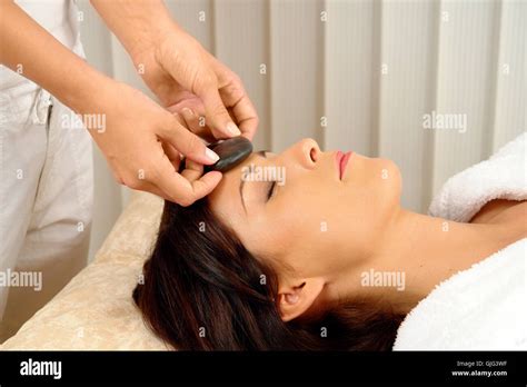 Hot Stone Facial Hi Res Stock Photography And Images Alamy