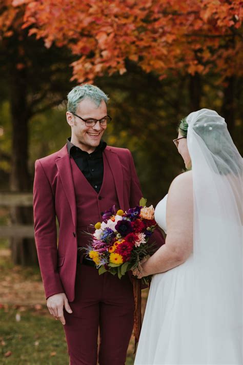 This Funny Wedding Ceremony Script Is Packed With Science And Pop Culture