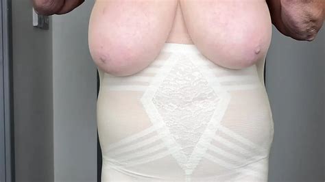 Señora Mature Feet cree que se vería bien en un saco xHamster