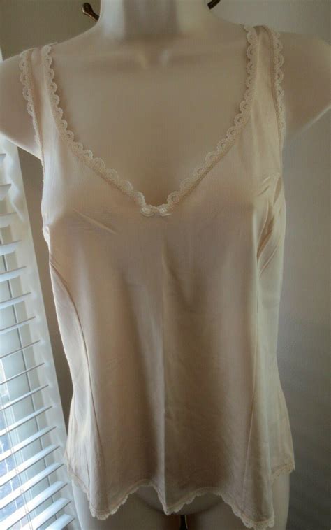 Warner S Perfect Measure Nude Lace Camisole Slip Top Sz Bust To