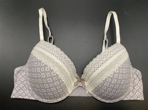 Hot Selling Women Sexy Push Up Bra Lingerie Bra And Lingerie Price