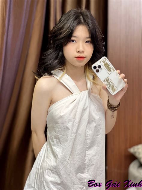 Ảnh Ngân Hà Tiktok nóng bỏng sexy hot nhất