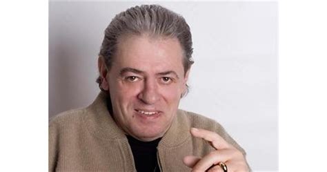 Михаил Белчев издава първия си двоен албум с 34 хита,