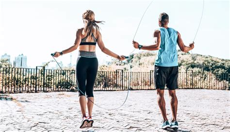 8 Surprising Health Benefits Of Jump Rope