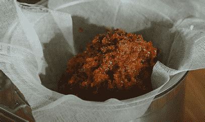 Масло из облепихи в домашних условиях: из ягод, жмыха, косточек!