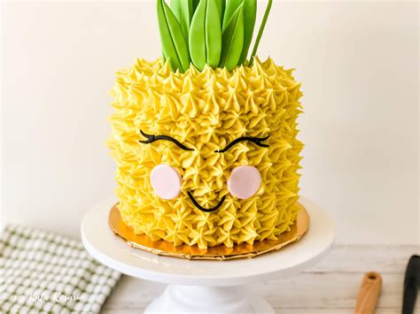 Tropical Pineapple Cake Thats Super Easy And Fun To Make Xo Katie Rosario