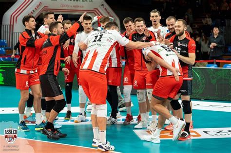 Takie Zwyci Stwo Smakuje Podw Jnie Asseco Resovia Pokona A Trefl Gda Sk