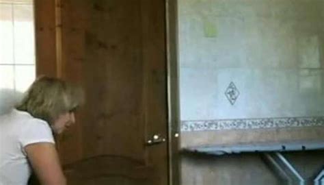 Older Woman Caught Peeing TNAFlix Porn Videos