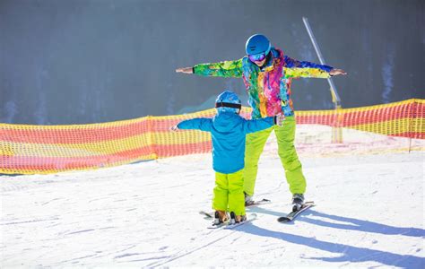 Szkoła Narciarska ABC SKI Chełm Sport Arena Myślenice Stacja