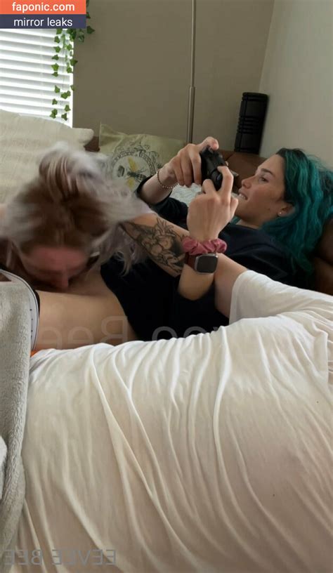 Eevee Bee Aka Eeveebeeshow Aka Eevee Bee Aka Eeveebee Nude Leaks
