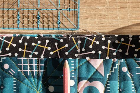 How To Make Rounded Quilt Corners Theweekendquilter