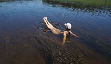 Naked In Volga Dsc Porn Pic