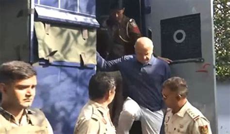 Aap Leader Manish Sisodia Out Of Tihar Jail To Meet Ailing Wife