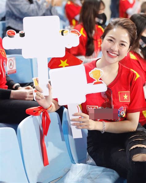 Nh Ng H Nh Nh Hot Girl B Ng Xinh Ch T Ng T Nh T Hi N Nay