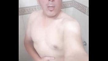 En El Ba O Desnudo Y Cantando Xvideos
