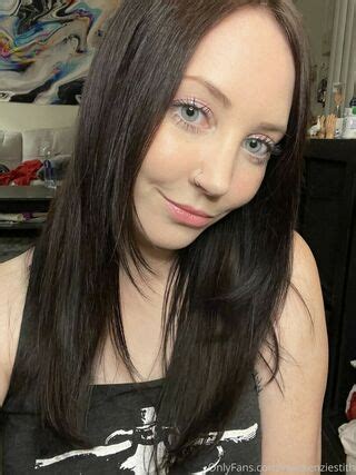 Mackenzie Stith Mackenziestith Nude OnlyFans NudoStar TV