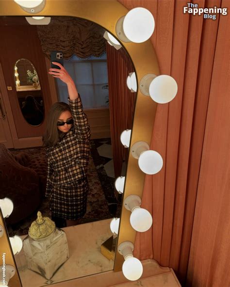 Maisie Williams Nude OnlyFans Leaks Fappening Page FappeningBook