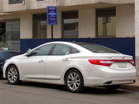 Hyundai Grandeur Hybrid Photos And Specs Photo Hyundai Grandeur