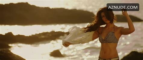 JACQUELINE FERNANDEZ Nude AZNude