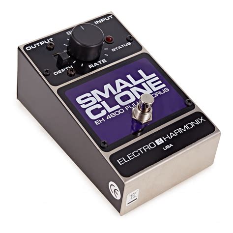 Electro Harmonix Small Clone Analog Chorus at Gear4music
