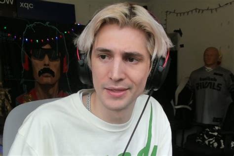 xQc Talks About Twitch Rivals Rust Server - TwitchStreamersReviews