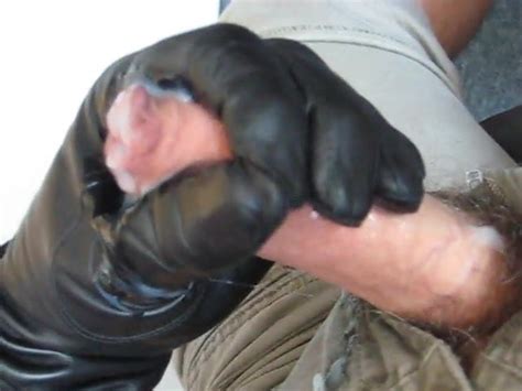 Gloved Handjob Lederhandschuhe In Aktion Gay Man Porn Xhamster