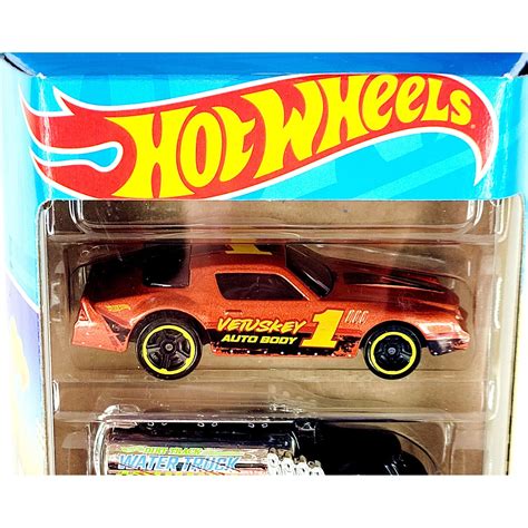 Комплект колички за игра Hot Wheels мащаб различни модели eMAG bg