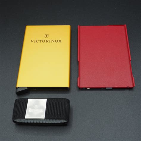 Victorinox Smart Card Wallet RED/GOLD – The Sharp Knife Club