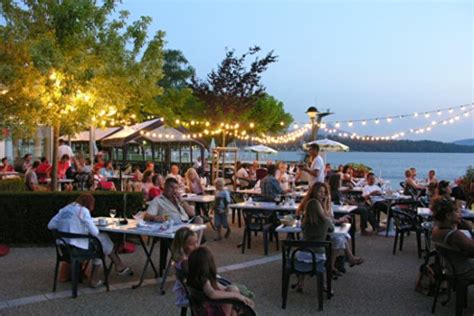 Bar Restaurant De La Plage Municipale De Thonon Les Bains Savoie Mont