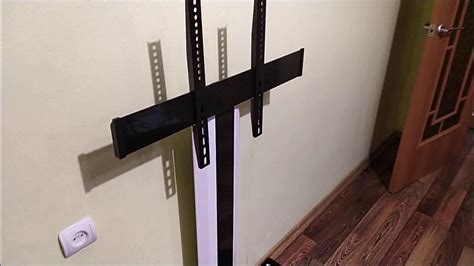 Стойка с кронштейном для телевизора DEXP ST-55S-GL обзор - YouTube