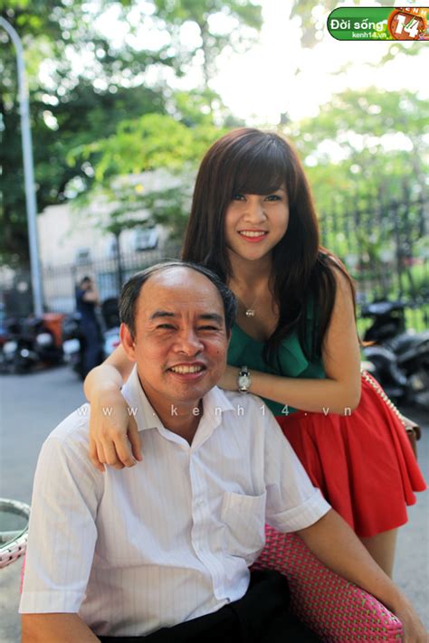 Hot girl Châu Sha Yêu bố nhất ở sự hiền lành và giản dị