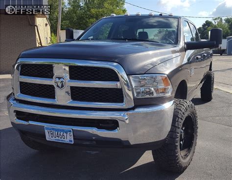 2017 Ram 3500 Moto Metal Mo970 Rough Country Leveling Kit Custom Offsets